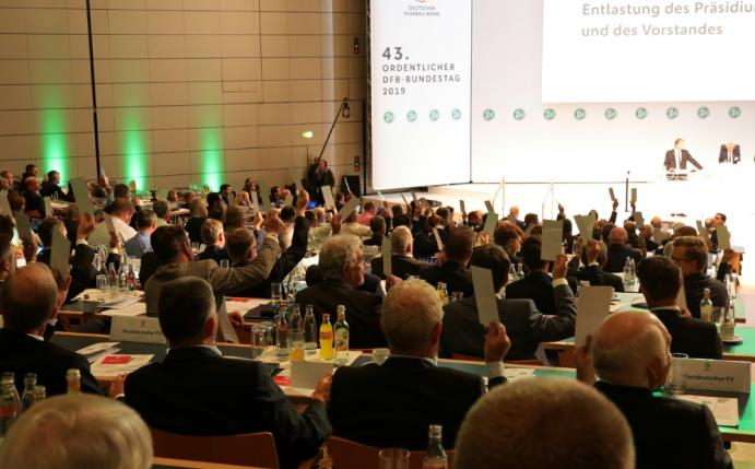 DFB trennt wirtschaftliche und gemeinnützige Aufgaben