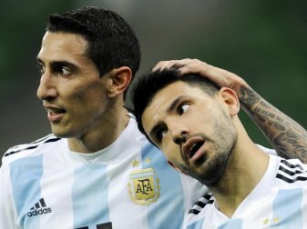 Fehlen im argentinischen Aufgebot für das Länderspiel gegen Deutschland: Angel Di Maria (l) und Sergio Agüero. Foto: Sergey Pivovarov/AP Fehlen im argentinischen Aufgebot für das Länderspiel gegen Deutschland: Angel Di Maria (l) und Sergio Agüero. Foto: Sergey Pivovarov/AP