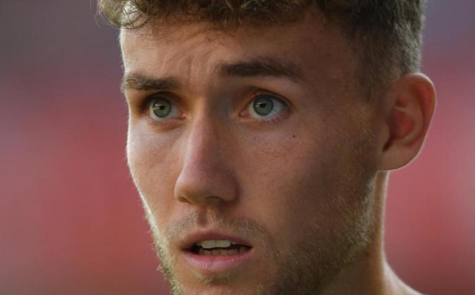 Sitzt am Sonntag zum dritten Mal in Serie in der Bundesliga zunächst nur auf der Bank: Luca Waldschmidt vom SC Freiburg. Foto: Patrick Seeger