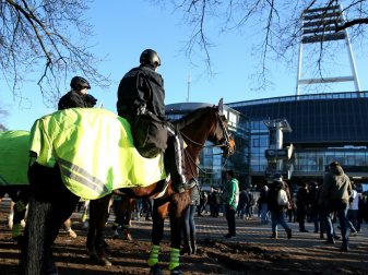 Die DFL muss mit einer Polizeikosten-Rechnung rechnen Die DFL muss mit einer Polizeikosten-Rechnung rechnen
