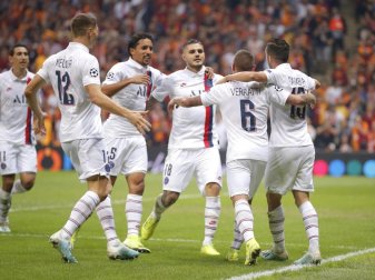 Die Spieler von Paris Saint-Germain feiern das 1:0 gegen Galatasaray Istanbul. Foto: Str/AP/dpa Die Spieler von Paris Saint-Germain feiern das 1:0 gegen Galatasaray Istanbul. Foto: Str/AP/dpa