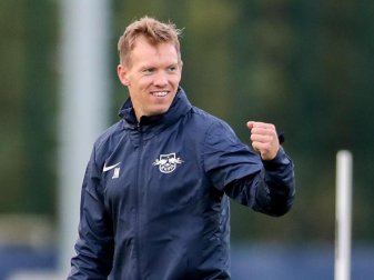 Leipzigs Trainer Julian Nagelsmann hat einen klaren Plan: Olympique Lyon besiegen und Spitzenreiter bleiben. Foto: Jan Woitas/dpa-Zentralbild/dpa Leipzigs Trainer Julian Nagelsmann hat einen klaren Plan: Olympique Lyon besiegen und Spitzenreiter bleiben. Foto: Jan Woitas/dpa-Zentralbild/dpa
