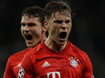 Joshua Kimmich (r) zeigte in London eine überzeugende Leistung. Foto: Matt Dunham/AP/dpa Joshua Kimmich (r) zeigte in London eine überzeugende Leistung. Foto: Matt Dunham/AP/dpa