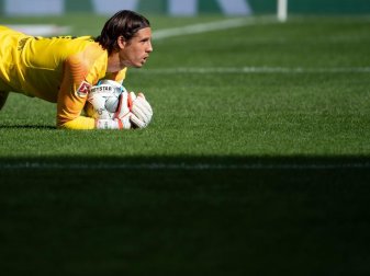 Der Gladbacher Torwart Yann Sommer ist vor dem wichtigem Spiel in Istanbul zuversichtlich. Foto: Federico Gambarini/dpa Der Gladbacher Torwart Yann Sommer ist vor dem wichtigem Spiel in Istanbul zuversichtlich. Foto: Federico Gambarini/dpa