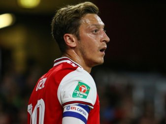 Mesut Özil spielt seit 2013 beim FC Arsenal