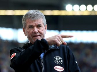 Funkel absolviert sein 500. Bundesligaspiel als Trainer Funkel absolviert sein 500. Bundesligaspiel als Trainer