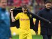 Dortmunds Reus sieht die derzeitige Formkrise des BVB unter anderem im harmlosen Ballbesitzspiel begründet. Foto: Patrick Seeger/dpa