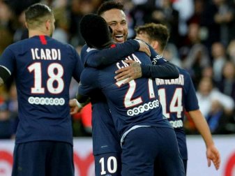 Superstar Neymar erzielt für Paris St. Germain das 4:0 Superstar Neymar erzielt für Paris St. Germain das 4:0