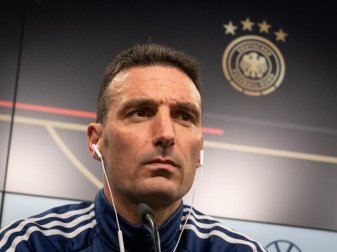 Mit Argentinien gegen die DFB-Elf gefordert: Trainer Lionel Scaloni. Foto: Bernd Thissen/dpa Mit Argentinien gegen die DFB-Elf gefordert: Trainer Lionel Scaloni. Foto: Bernd Thissen/dpa