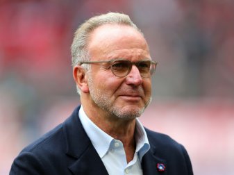 Karl-Heinz Rummenigge glaubt an einen Müller-Verbleib