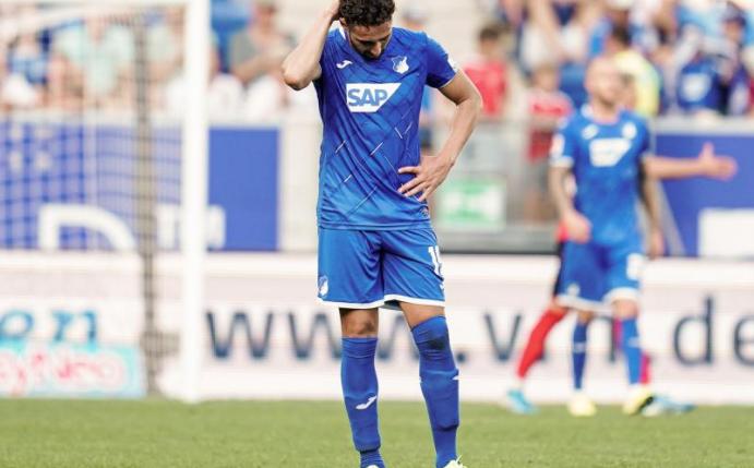 Lässt sich an seinem Problem-Knie operieren: Ishak Belfodil. Foto: Uwe Anspach/dpa