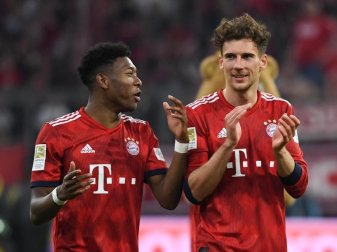 Wieder zurück im Mannschaftstraining: David Alaba (l) und Leon Goretzka. Foto: Sven Hoppe/dpa Wieder zurück im Mannschaftstraining: David Alaba (l) und Leon Goretzka. Foto: Sven Hoppe/dpa