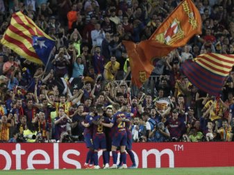 Weder der FC Barcelona noch Real Madrid werden wohl das Heimrecht tauschen wollen. Foto: Joan Monfort/AP/dpa