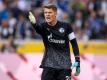 Schalkes Torwart Alexander Nübel stehen viele Optionen offen. Foto: Marius Becker/dpa