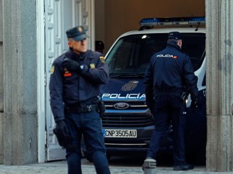 Festnahmen nach Einbrüchen bei Fußballstars Festnahmen nach Einbrüchen bei Fußballstars