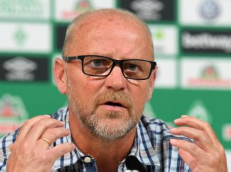 Thomas Schaaf wird Aushilfs-Co-Trainer bei Werders Regionalliga-Mannschaft. Foto: Carmen Jaspersen/dpa Thomas Schaaf wird Aushilfs-Co-Trainer bei Werders Regionalliga-Mannschaft. Foto: Carmen Jaspersen/dpa