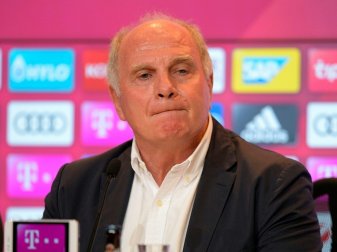 Uli Hoeneß glaubt nicht an eine EM-Teilnahme von Süle Uli Hoeneß glaubt nicht an eine EM-Teilnahme von Süle
