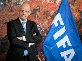 Will Frauen-Fußball stärken: Gianni Infantino Will Frauen-Fußball stärken: Gianni Infantino