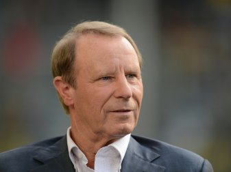 Berti Vogts tut sich schwer mit dem Videobeweis Berti Vogts tut sich schwer mit dem Videobeweis