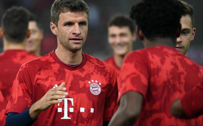 Um Bayern-Star Thomas Müller gibt es wieder Transfergerüchte. Foto: Sven Hoppe/dpa