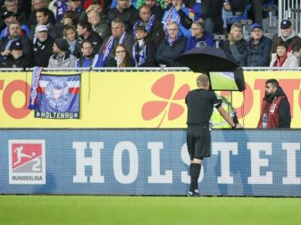 Gerach entschied nach Ansicht der Bilder auf Elfmeter Gerach entschied nach Ansicht der Bilder auf Elfmeter