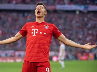 Bayern-Stürmer Robert Lewandowski stellte einen Bundesliga-Rekord auf. Foto: Sven Hoppe/dpa Bayern-Stürmer Robert Lewandowski stellte einen Bundesliga-Rekord auf. Foto: Sven Hoppe/dpa