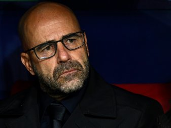 Peter Bosz und Bayer sind seit fünf Spielen ohne Sieg Peter Bosz und Bayer sind seit fünf Spielen ohne Sieg