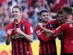 Nils Petersen (l) und der SC Freiburg sorgt in der Bundesliga für Furore. Foto: Patrick Seeger/dpa