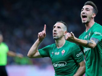 Italien: Franck Ribery wird wohl mehrere Spiele gesperrt Italien: Franck Ribery wird wohl mehrere Spiele gesperrt