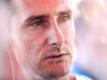 Miroslav Klose ist ein Fan von Bayern-Stürmer Robert Lewandowski. Foto: Christian Charisius/dpa