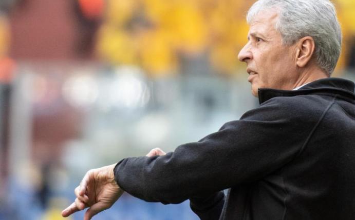 Unter Druck: BVB-Coach Lucien Favre trifft mit Dortmund auf seinen Ex-Verein Gladbach. Foto: Bernd Thissen/dpa