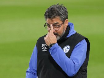 Schalke-Trainer David Wagner hält viel von Arminia Bielefeld. Foto: Friso Gentsch/dpa Schalke-Trainer David Wagner hält viel von Arminia Bielefeld. Foto: Friso Gentsch/dpa