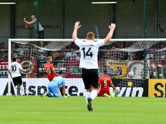 Nach Augsburg bezwang der SC Verl auch Holstein Kiel Nach Augsburg bezwang der SC Verl auch Holstein Kiel