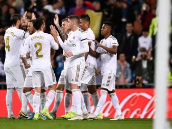 Real Madrid feiert Kantersieg gegen das Ligaschlusslicht Real Madrid feiert Kantersieg gegen das Ligaschlusslicht