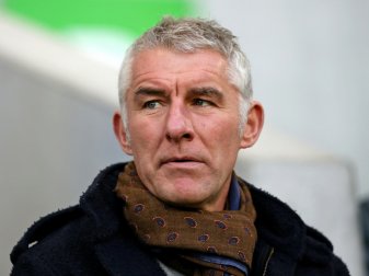 Der Druck auf Slomka nimmt nach schwachen Ergebnissen zu Der Druck auf Slomka nimmt nach schwachen Ergebnissen zu