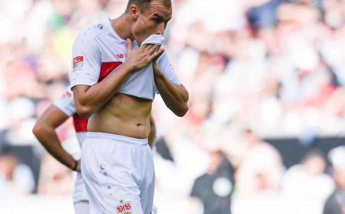 Einsichtig: VfB-Verteidiger Holger Badstuber. Foto: Tom Weller/dpa