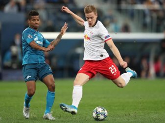 RB Leipzig muss rund zwei Wochen ohne Marcel Halstenberg (r) auskommen. Foto: Jan Woitas/dpa RB Leipzig muss rund zwei Wochen ohne Marcel Halstenberg (r) auskommen. Foto: Jan Woitas/dpa