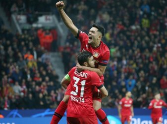 Leverkusen feiert den ersten Sieg der CL-Saison Leverkusen feiert den ersten Sieg der CL-Saison