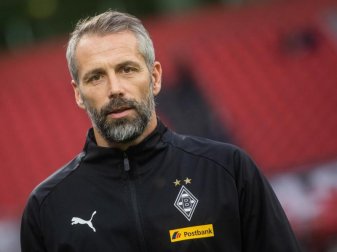 Trainer Marco Rose hat mit Gladbach noch eine kleine Chance auf den Verbleib in der Europa League. Foto: Rolf Vennenbernd/dpa Trainer Marco Rose hat mit Gladbach noch eine kleine Chance auf den Verbleib in der Europa League. Foto: Rolf Vennenbernd/dpa