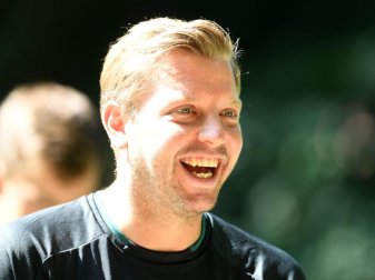 Bremens Trainer Kohfeldt bereitet sich mit seinem Team auf Mallorca auf die Bundesliga-Rückrunde vor. Foto: Carmen Jaspersen/dpa/Archivbild Bremens Trainer Kohfeldt bereitet sich mit seinem Team auf Mallorca auf die Bundesliga-Rückrunde vor. Foto: Carmen Jaspersen/dpa/Archivbild