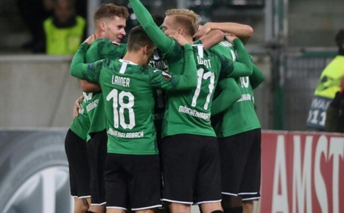 Borussia Mönchengladbach gewann gegen die AS Rom mit 2:1