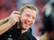 Die Popularität von Trainer Florian Kohfeldt ist bei Werder Bremen ungebrochen. Foto: Rolf Vennenbernd/dpa