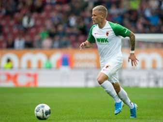 Philipp Max mit präzisem Freistoß gegen Paderborn Philipp Max mit präzisem Freistoß gegen Paderborn