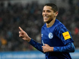 Schalke-Profi Amine Harit wurde nicht für die beiden Länderspiele Marokkos in der Afrika-Cup-Qualifikation nominiert. Foto: Stefan Puchner/dpa Schalke-Profi Amine Harit wurde nicht für die beiden Länderspiele Marokkos in der Afrika-Cup-Qualifikation nominiert. Foto: Stefan Puchner/dpa