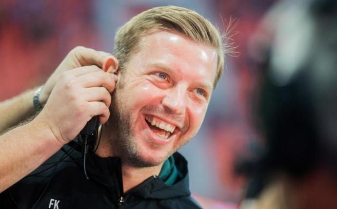 Über den Trainer gibt es bei Werder Bremen keine Diskussion: Florian Kohfeldt. Foto: Rolf Vennenbernd/dpa