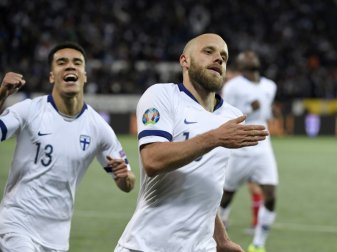 Teemu Pukki löst mit Finnland das Ticket für die EM 2020 Teemu Pukki löst mit Finnland das Ticket für die EM 2020