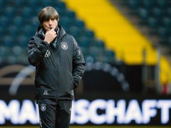 Hat bis zum 20. Dezember noch einiges mit der Nationalmannschaft vor: Bundestrainer Joachim Löw. Foto: Uwe Anspach/dpa Hat bis zum 20. Dezember noch einiges mit der Nationalmannschaft vor: Bundestrainer Joachim Löw. Foto: Uwe Anspach/dpa