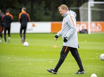 Koeman äußerte sich deutlich nach dem Rassismus-Vorfall Koeman äußerte sich deutlich nach dem Rassismus-Vorfall