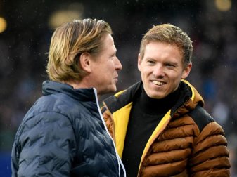 Arbeiteten in Hoffenheim zusammen: Köln-Coach Manuel Gisdol (l) und Leipzigs Julian Nagelsmann. Foto: Daniel Reinhardt/dpa Arbeiteten in Hoffenheim zusammen: Köln-Coach Manuel Gisdol (l) und Leipzigs Julian Nagelsmann. Foto: Daniel Reinhardt/dpa