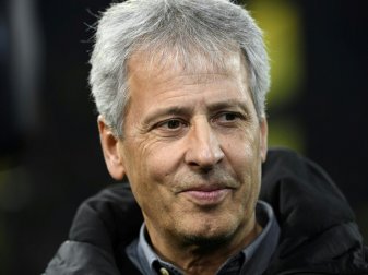 Lucien Favre erhält Rückendeckung von seinen Spielern Lucien Favre erhält Rückendeckung von seinen Spielern